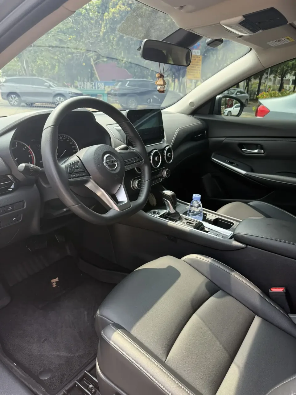 Nissan Sylphy Sylphy 2022 Sylphy 2022 1.6L XL CVT Enjoy Edition 2022 — thumbnail 5