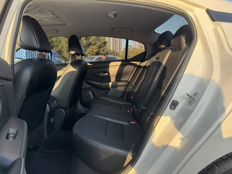 Nissan Sylphy Sylphy 2023 Sylphy 2023 facelift 1.6L CVT Enjoy Edition 2024 — thumbnail 5