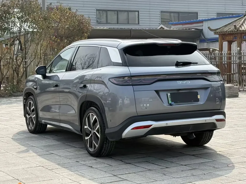 BYD Song L DM Intelligent Driving Edition DM-i 160KM Beyond Edition 2025 — миниатюра 2