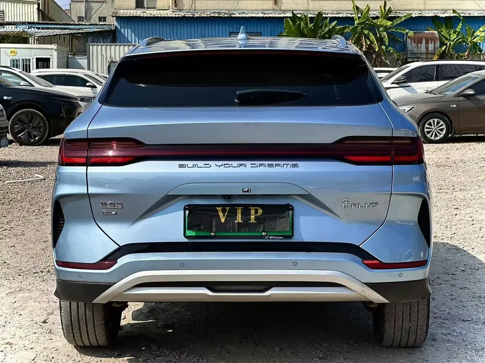 BYD Song PLUS DM DM-i Champion Edition 150KM Flagship PLUS 2023 — миниатюра 2