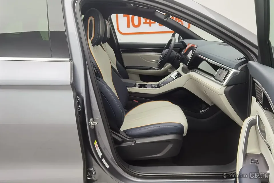 BYD Song PLUS DM DM-i Honor Edition 71KM Luxury 2024 — миниатюра 5
