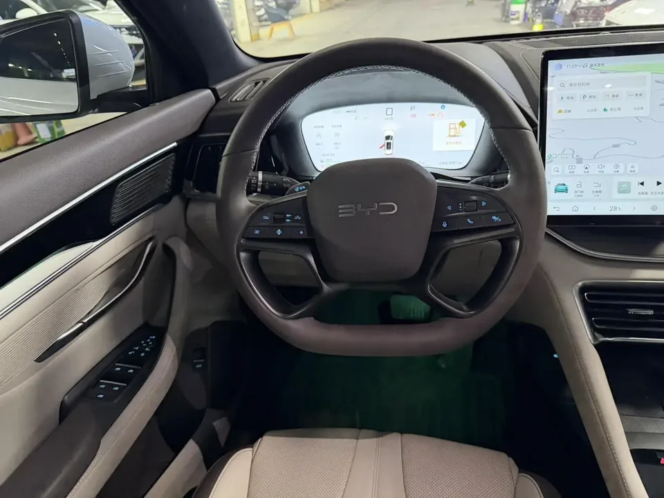 BYD Song PLUS DM Song PLUS DM 2025 DM-i 112KM Premium Edition 2025 — миниатюра 5