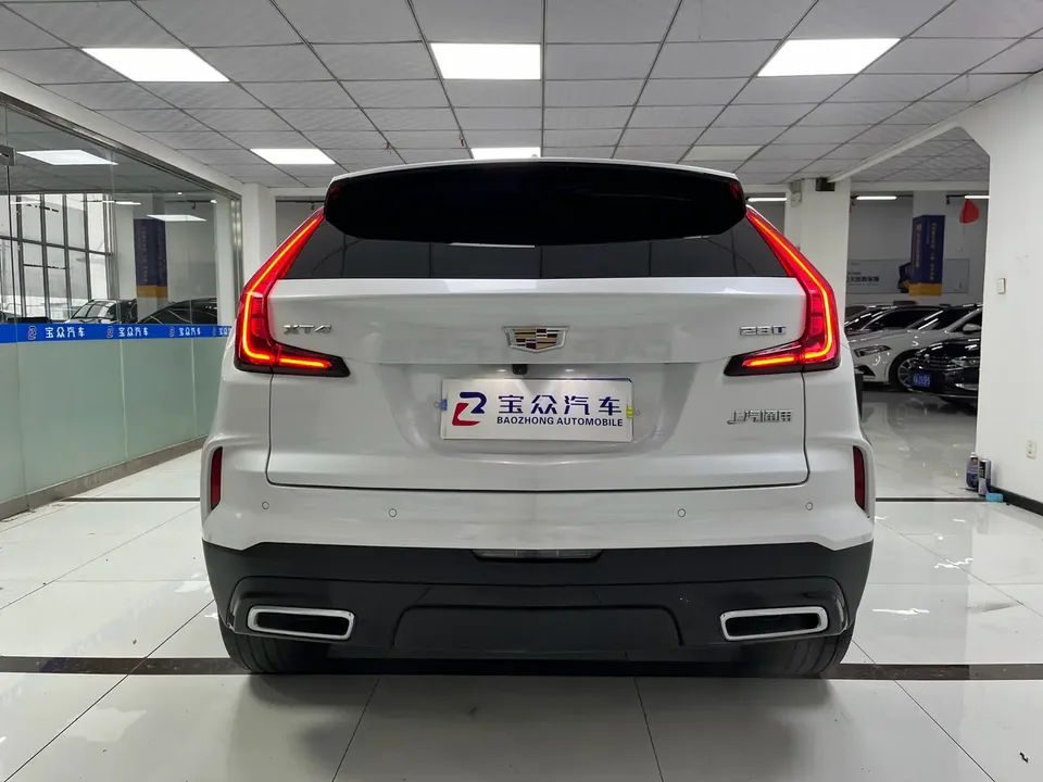 Cadillac XT4 Cadillac XT4 2024 28T 2WD Luxury 2023 — миниатюра 2