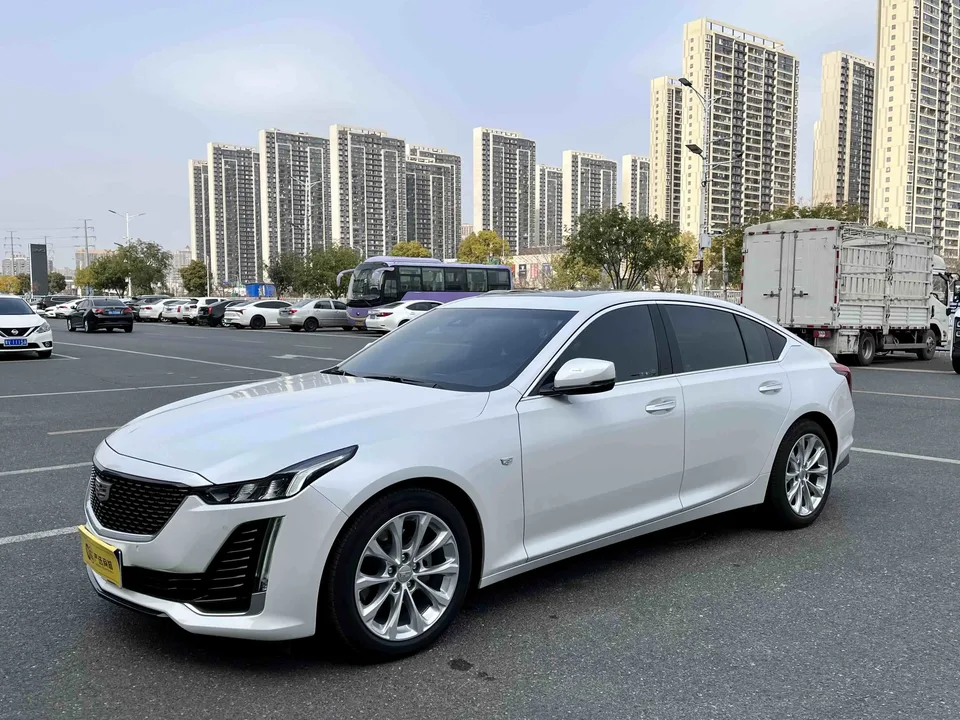 Cadillac CT5 2024