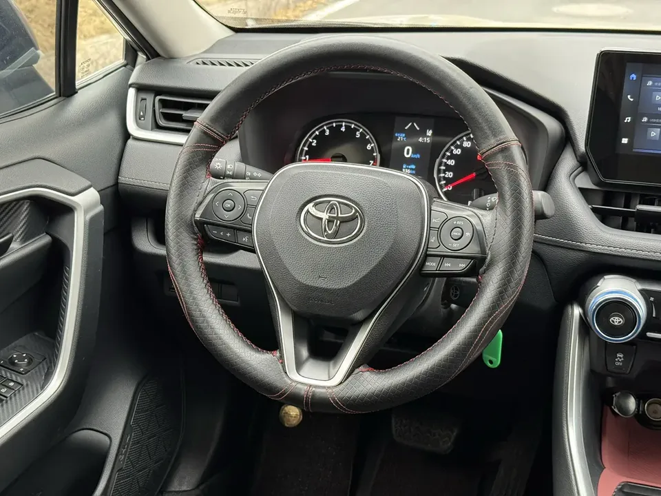 Toyota RAV4 RAV4 Rongfang 2024 2.0L CVT 2WD Urban Edition 2024 — thumbnail 2