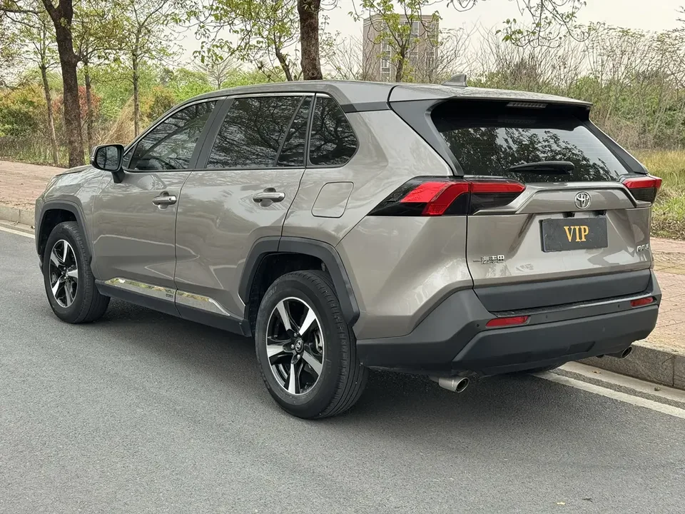 Toyota RAV4 RAV4 Rongfang 2024 2.0L CVT 2WD Urban Edition 2024 — thumbnail 3