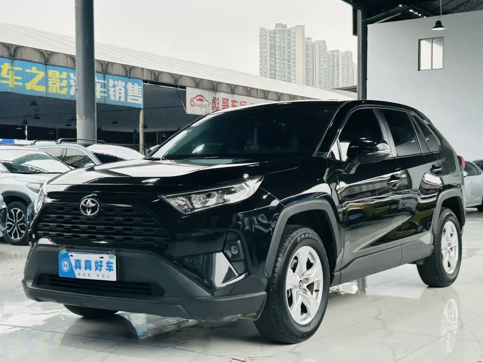 Toyota RAV4 2024