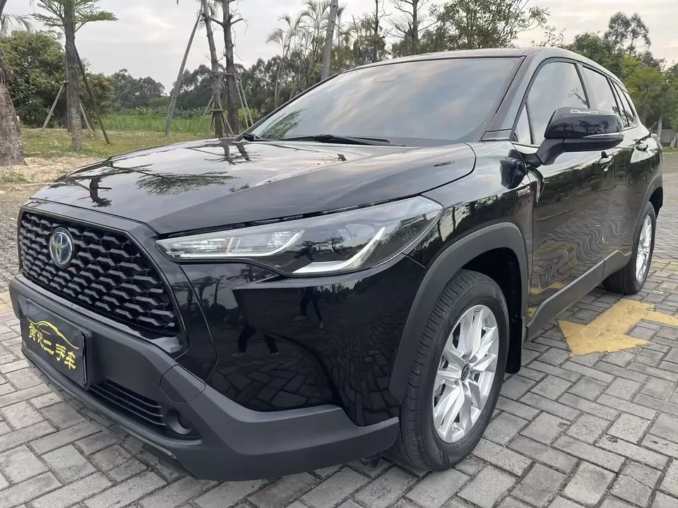 Toyota CorollaCross 2.0L Intelligent Electric Hybrid Dual Engine Pioneer Edition 2024 — миниатюра 4