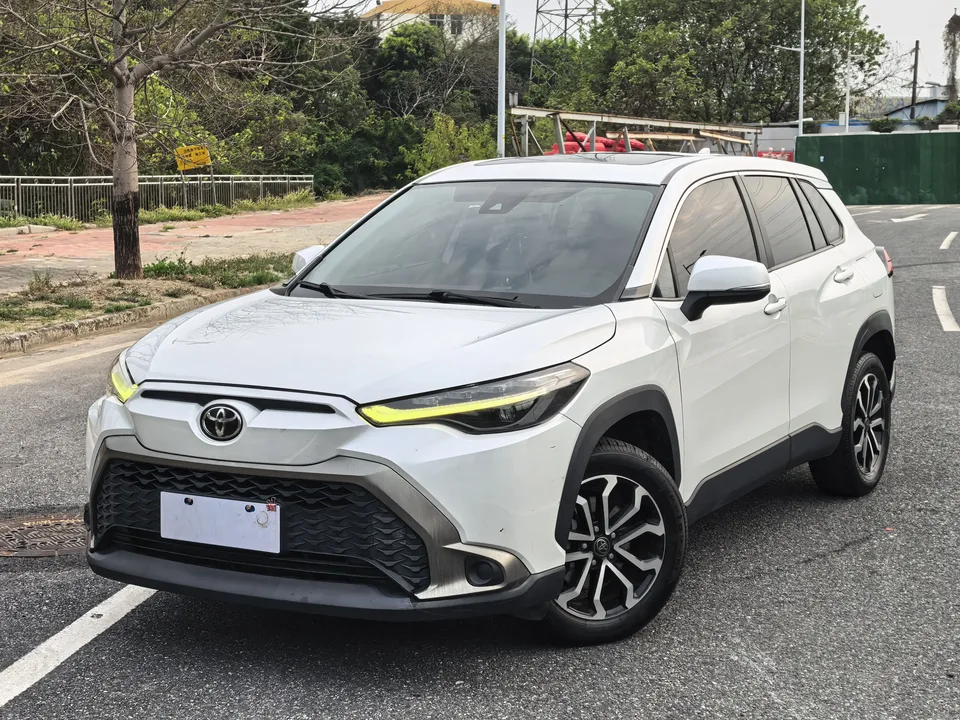 Toyota Frontlander 2022