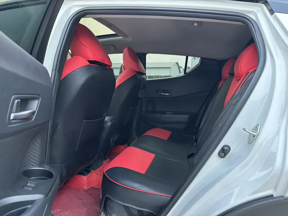 Toyota C-HR 2.0L Comfort Edition 2024 — миниатюра 5