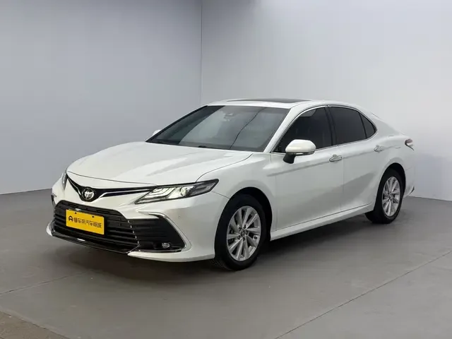 Toyota Camry 2023