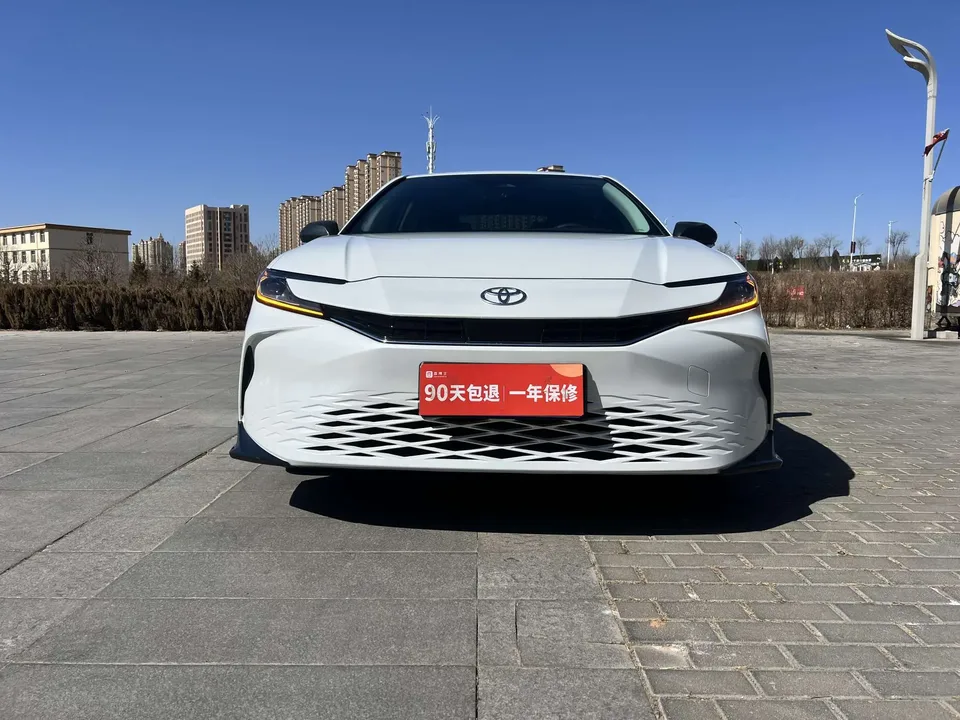 Toyota Camry 2024