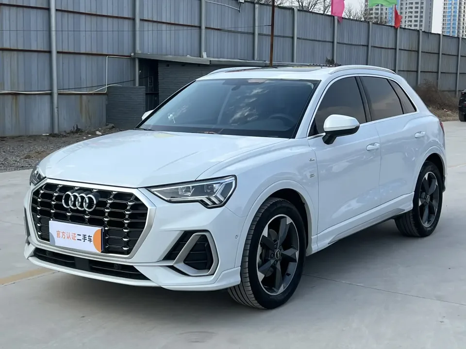 Audi Q3 2022