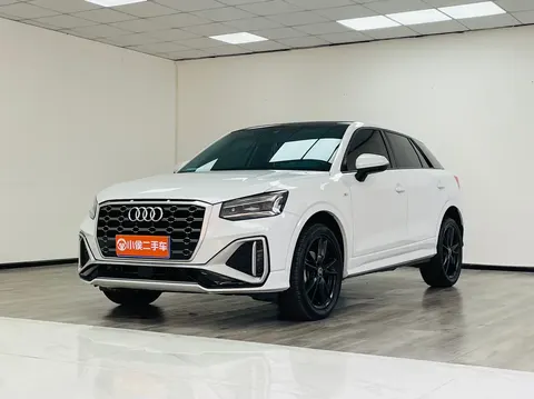 Audi Q2L 2023 купить в Москве