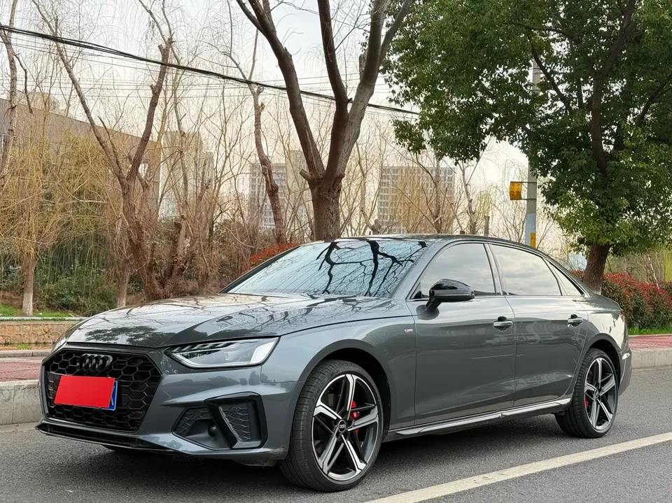 Audi a4 l 2024