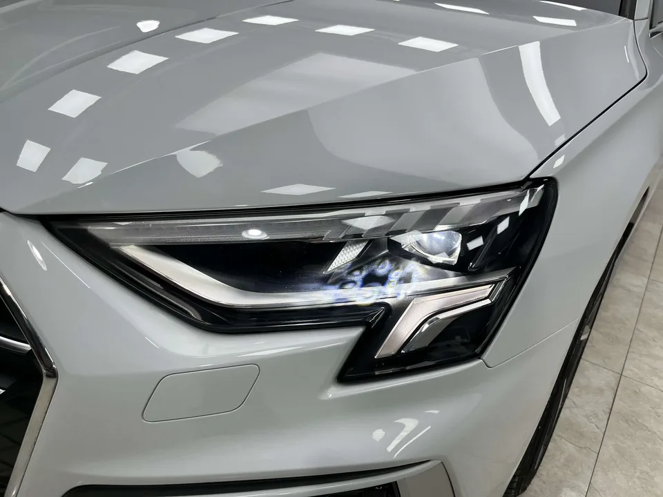 Audi A3 Sportback 35 TFSI stylish and sporty 2023 — миниатюра 2