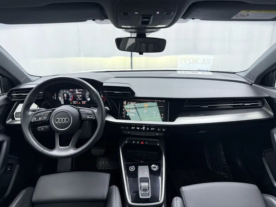Audi A3 A3 2023 facelift A3L Limousine 35 TFSI stylish and sporty 2023 — thumbnail 3
