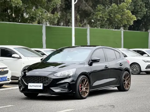 Ford Focus 2022 buy in Moscow