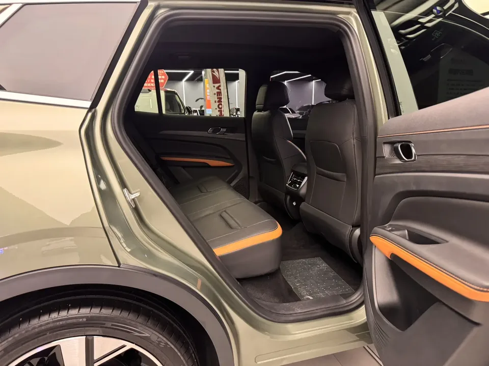Ford Equator Sport 2025 EcoBoost 170 Premium Plus 2024 — миниатюра 5