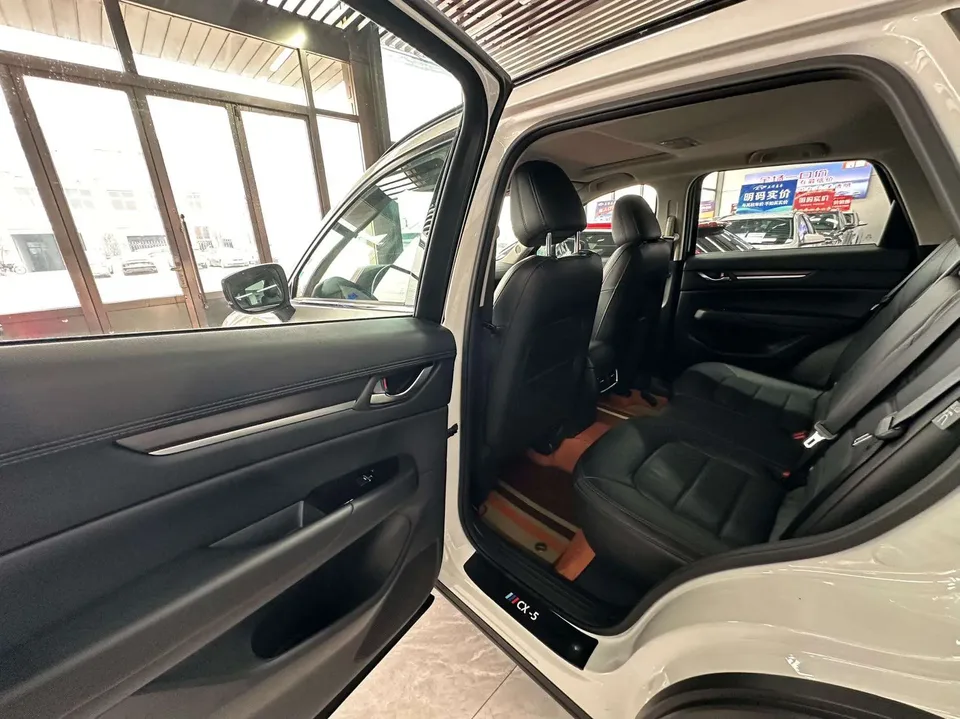 Mazda CX-5 2.0L automatic two-wheel drive Black Knight 2022 — миниатюра 4