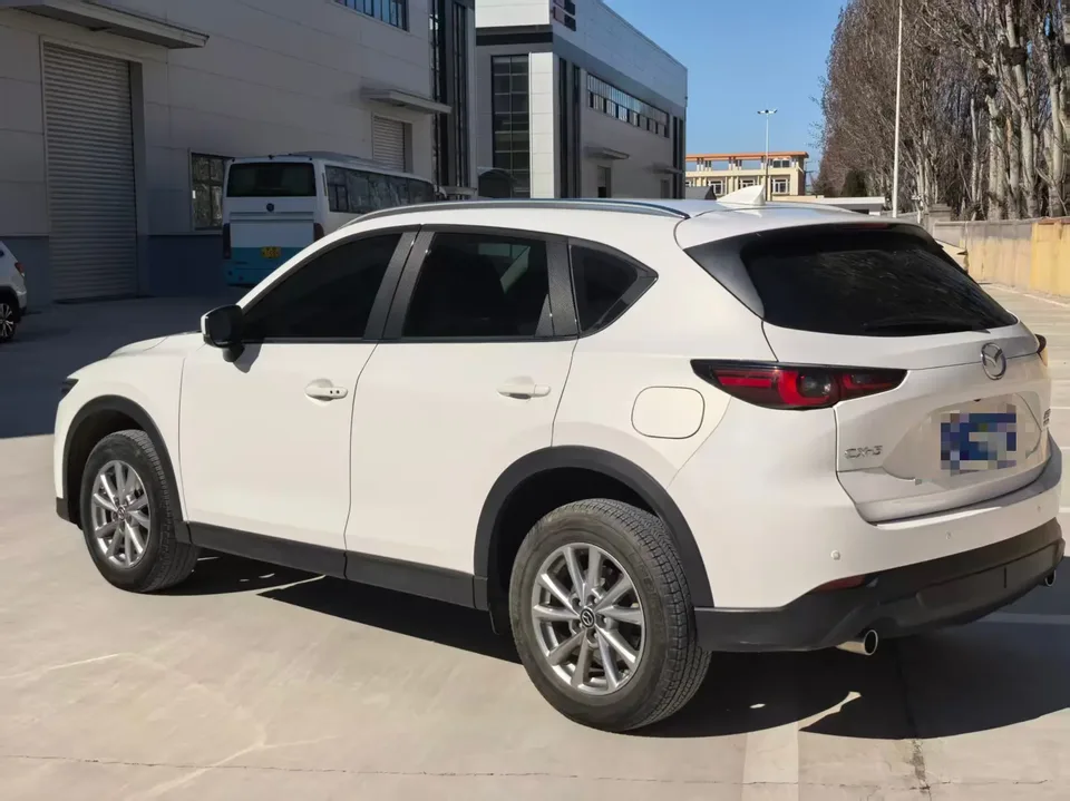 Mazda CX-5 2.0L Automatic 2WD Smart Elegance 2023 — миниатюра 3