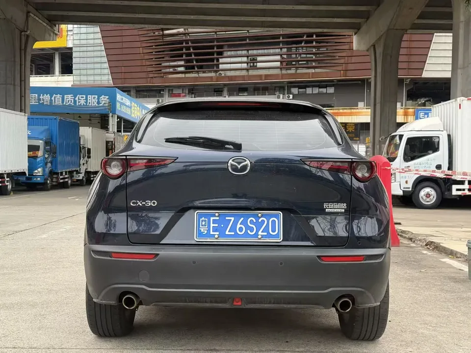 Mazda CX-30 Mazda CX-30 2021 2.0L Automatic Elegance 2022 — thumbnail 2