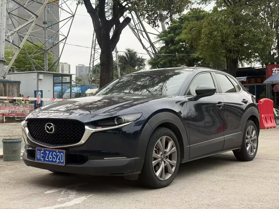 Mazda CX-30 Mazda CX-30 2021 2.0L Automatic Elegance 2022 — photo 1, buy with delivery to Moscow