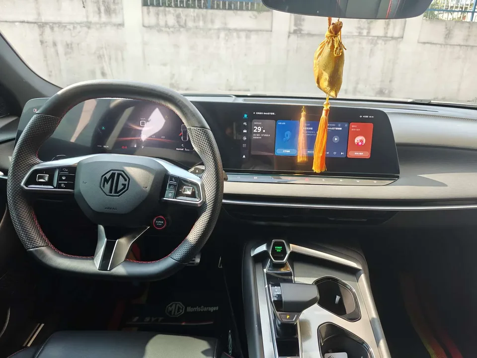 MG 7 MG7 2023 2.0T Automatic Beauty Hunter Premium Edition 2023 — миниатюра 4