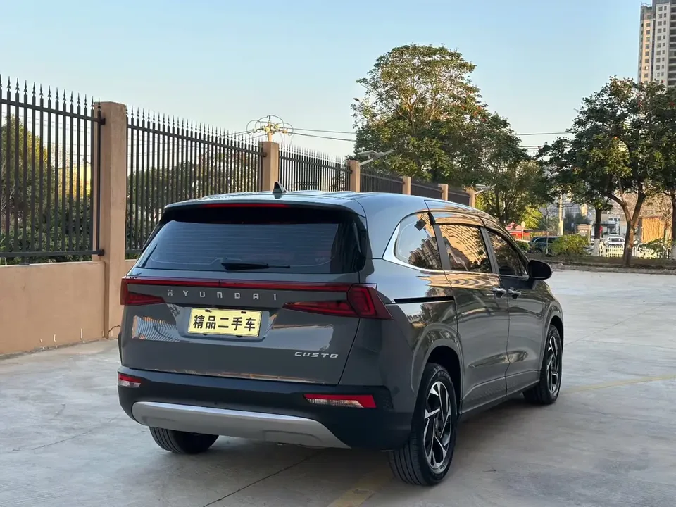 Hyundai Kustu 270TGDi LUX Premium Edition 2024 — миниатюра 2