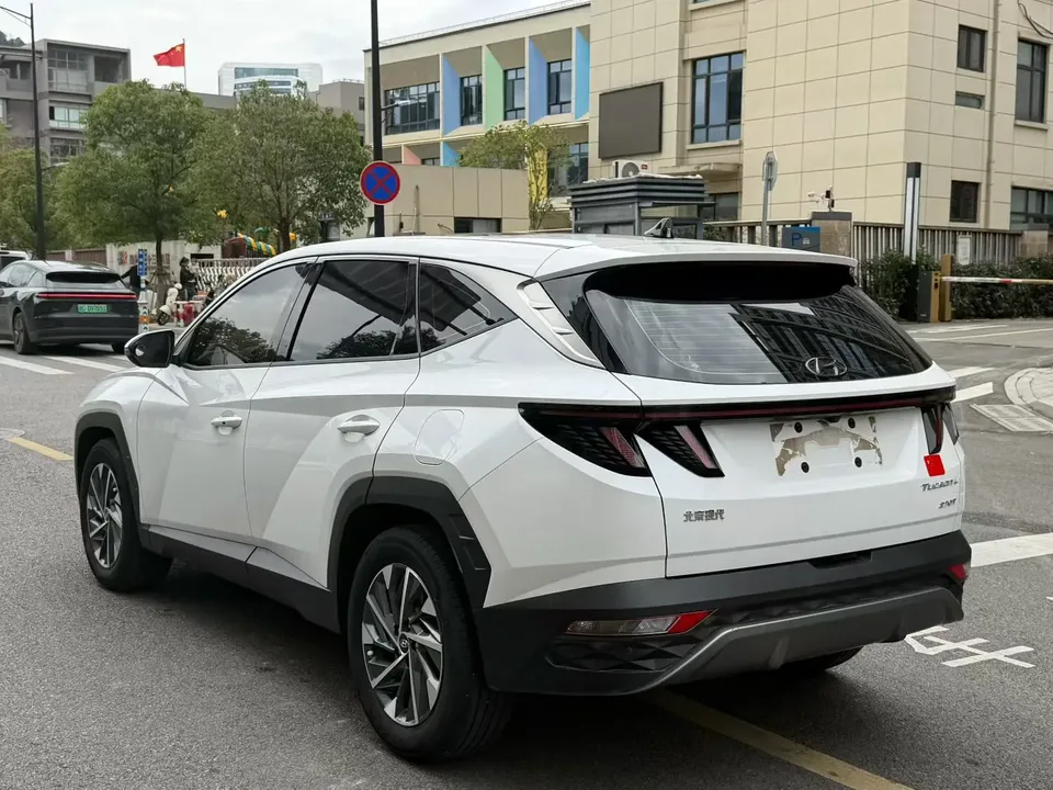Hyundai tucson l Tucson 2023 Tucson L 1.5T GLX 2WD Elite Edition 2023 — миниатюра 4