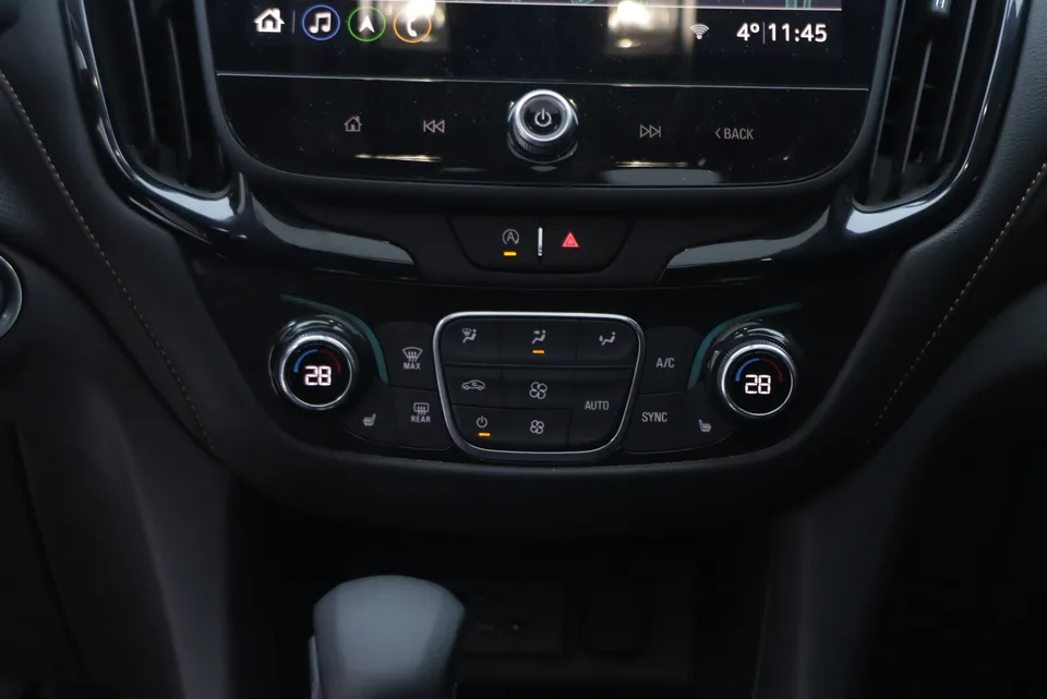 Chevrolet Equinox Explorer 2022 535T Yujie Edition 2022 — миниатюра 5