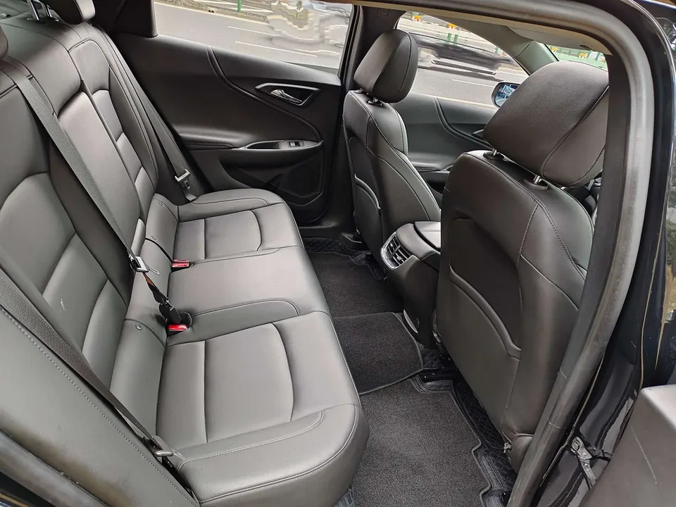 Chevrolet Malibu Xl 1.5T sharp version 2025 — миниатюра 3