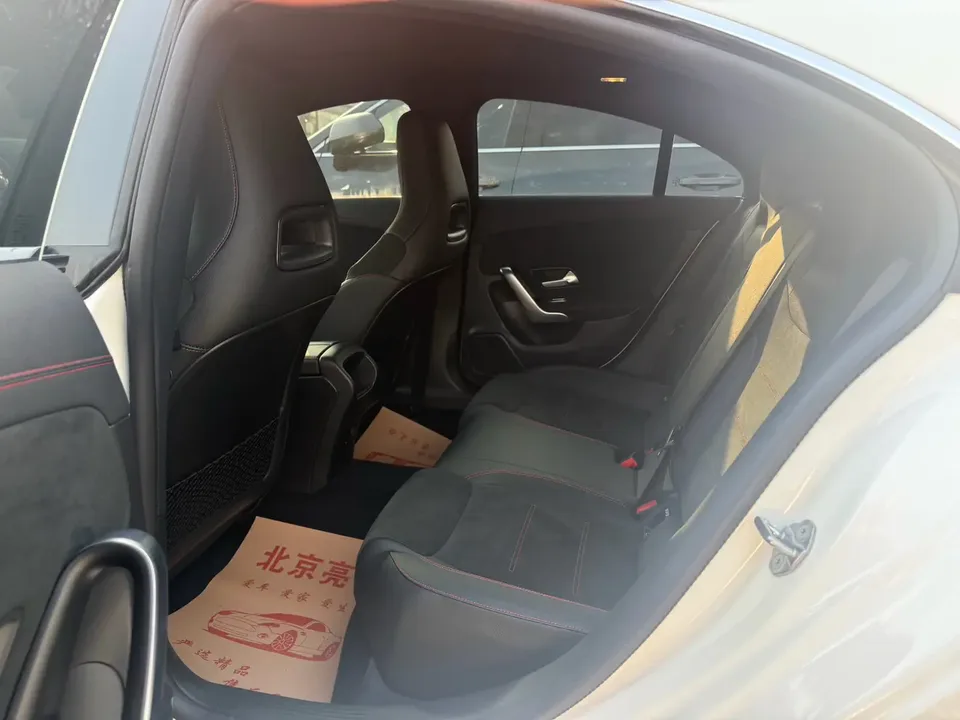 Mercedes-Benz CLA (Imported) Mercedes-Benz CLA 2022 CLA 200 four-door coupe 2022 — миниатюра 3