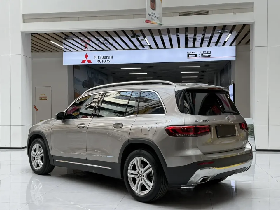 Mercedes-Benz GLB-Class Mercedes-Benz GLB 2022 facelift GLB 200 Dynamic 2023 — миниатюра 2