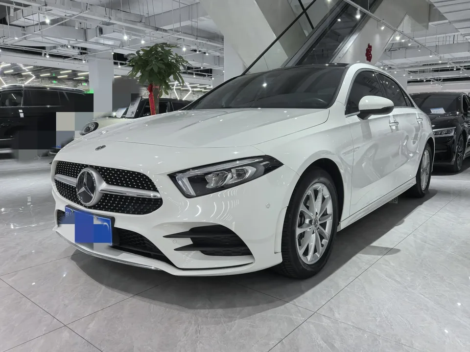 Mercedes-Benz Mercedes Benz A Class 2022