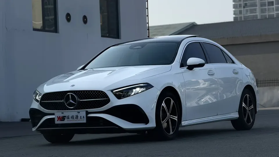 Mercedes-Benz Mercedes Benz A Class 2024