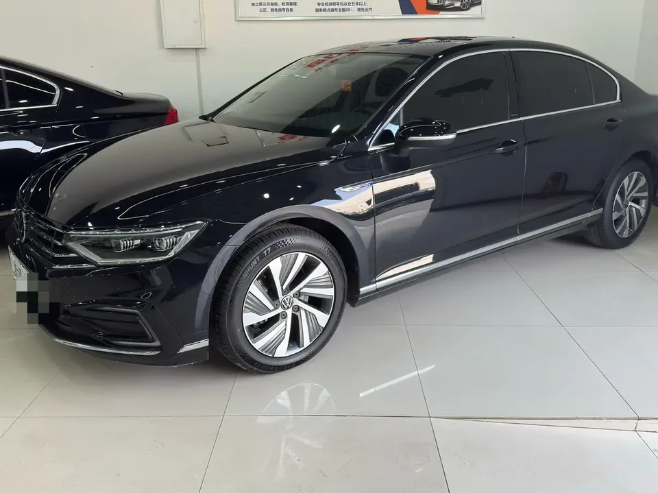 Volkswagen Magotan PHEV 2024