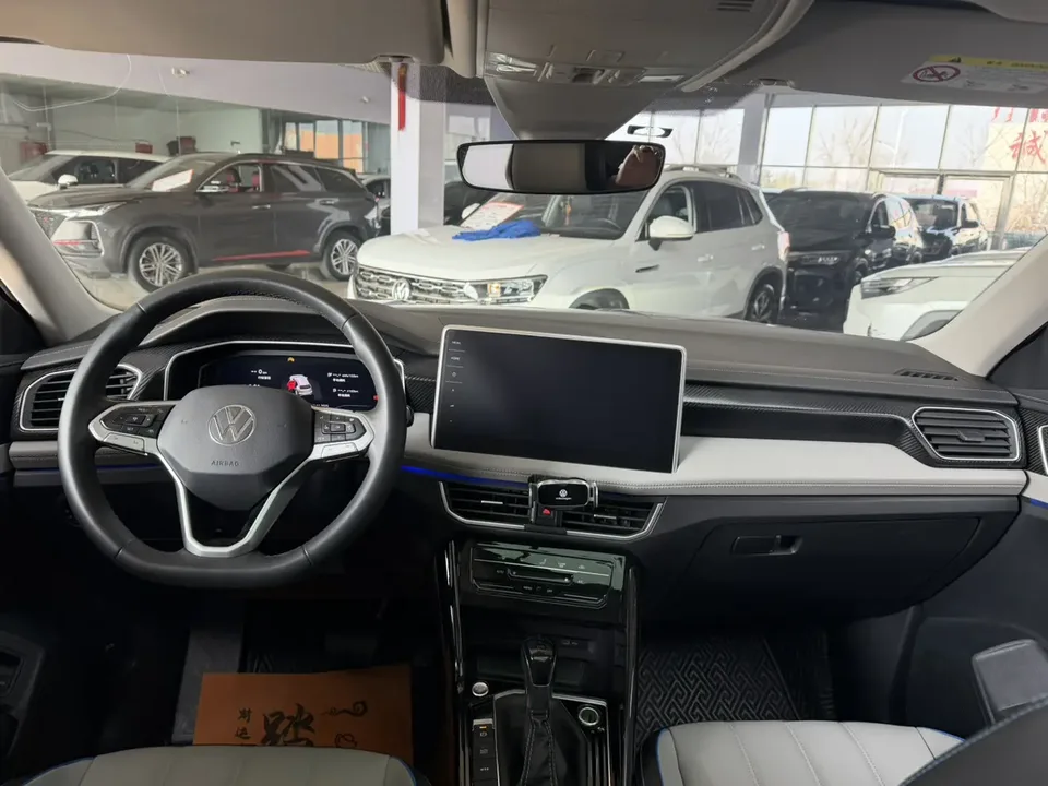 Volkswagen Tayron GTE Tanyue GTE 2023 280TSI Luxury Plus Advanced Edition 2023 — миниатюра 3