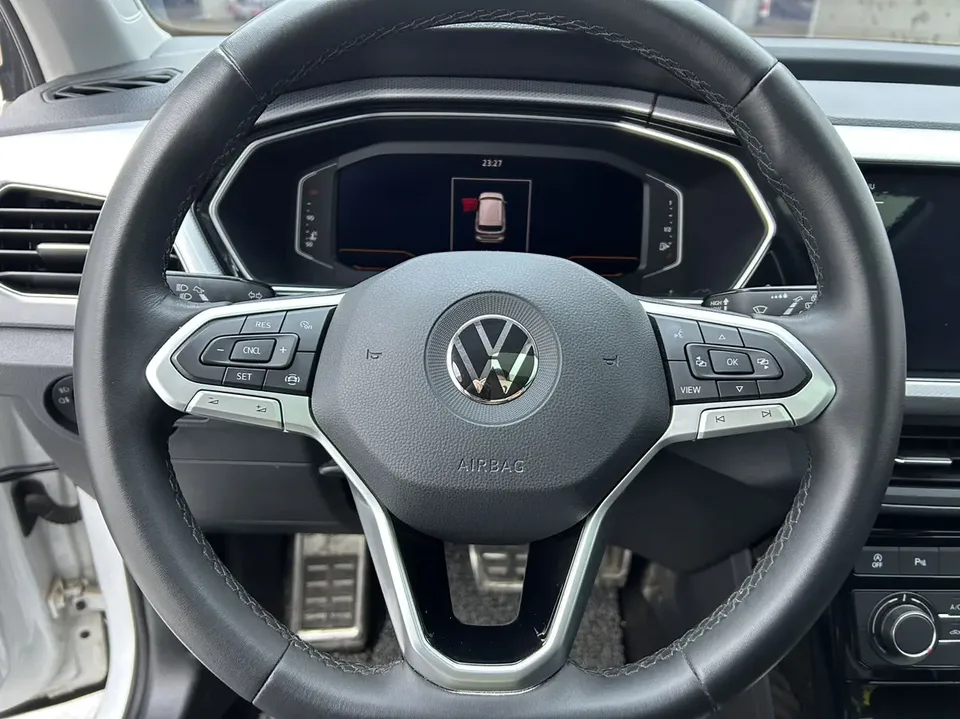 Volkswagen Explore the shadows 280TSI DSG R-Line Intelligent Connected Edition 2022 — миниатюра 4