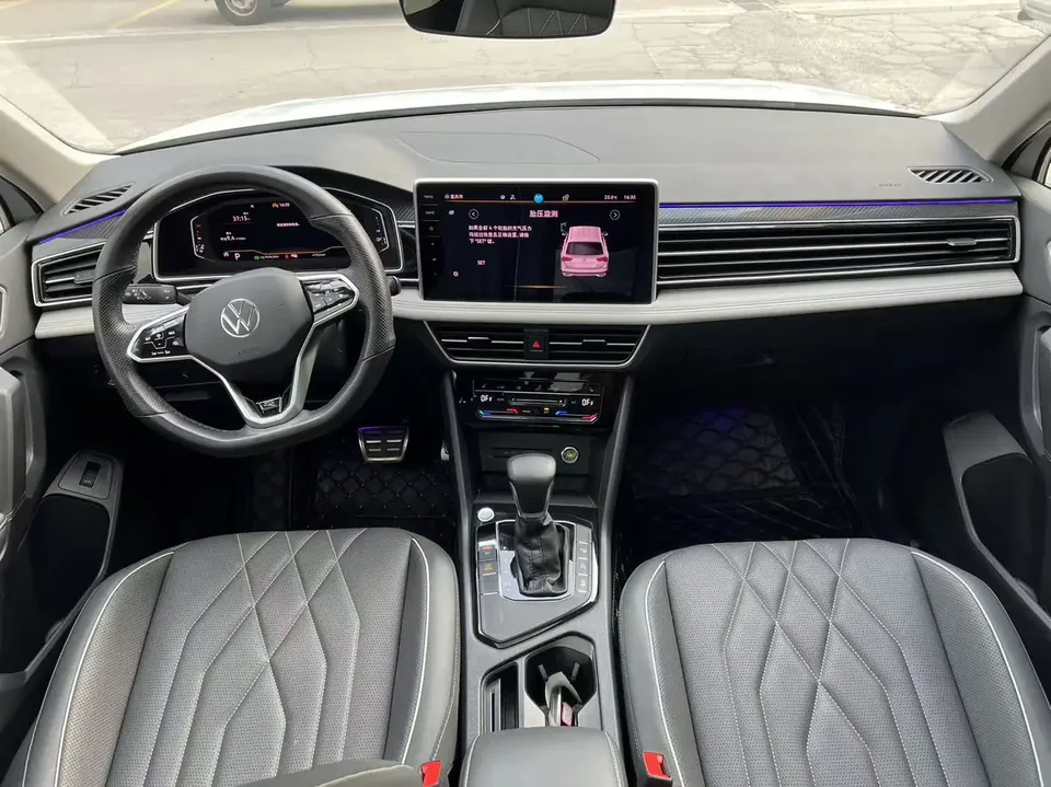 Volkswagen Tiguan L Tiguan L 2022 330TSI Automatic 2WD R-Line Flagship Edition 2023 — миниатюра 5
