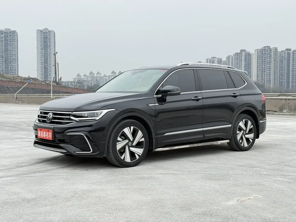Volkswagen Tiguan L 2023