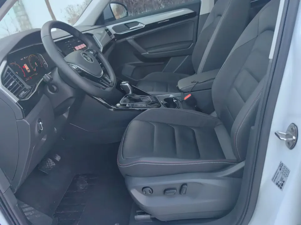 Volkswagen Tayron Tanyue 2022 330TSI 2WD Luxury Smart Edition 2022 — миниатюра 3