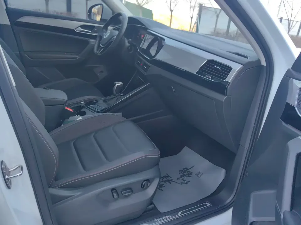 Volkswagen Tayron Tanyue 2022 330TSI 2WD Luxury Smart Edition 2022 — миниатюра 5