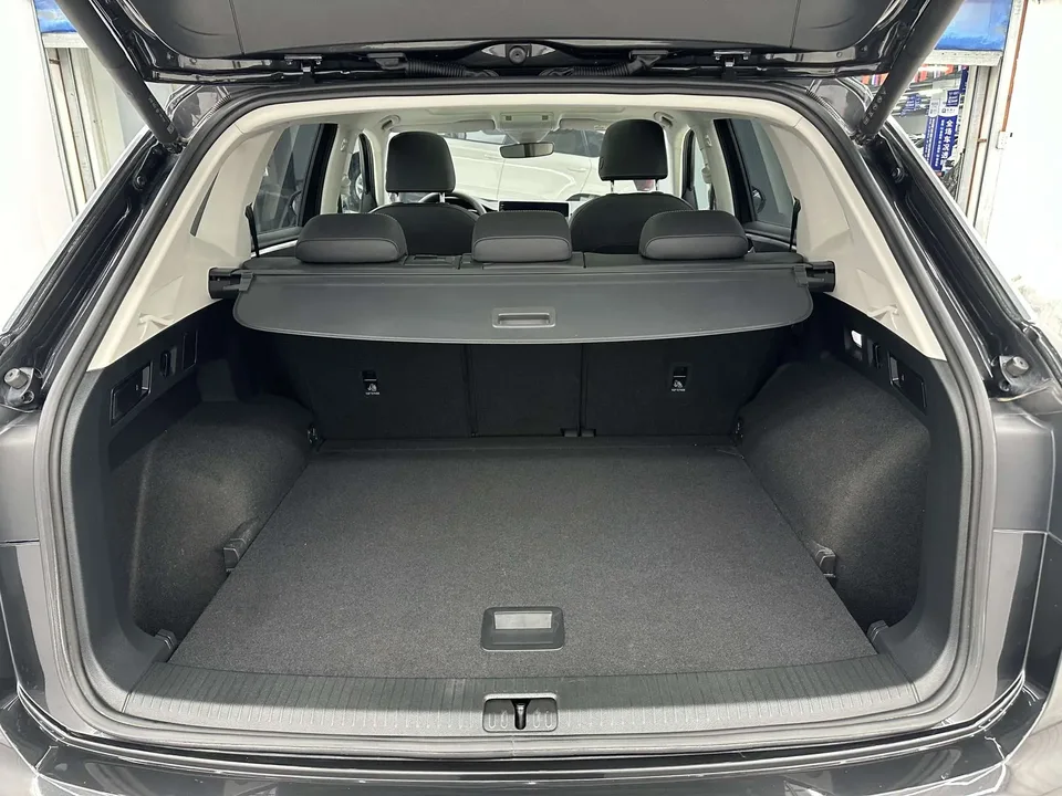 Volkswagen Tayron Tanyue 2023 280TSI 2WD Luxury Plus Advanced Edition 2023 — миниатюра 5