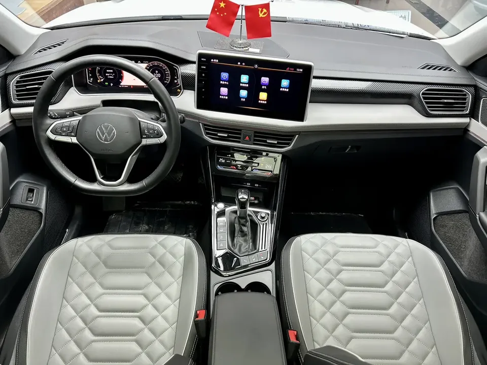 Volkswagen Tayron Tayron 2023 Tanyue 2023 280TSI 2WD Luxury Plus Advanced Edition 2022 — thumbnail 5
