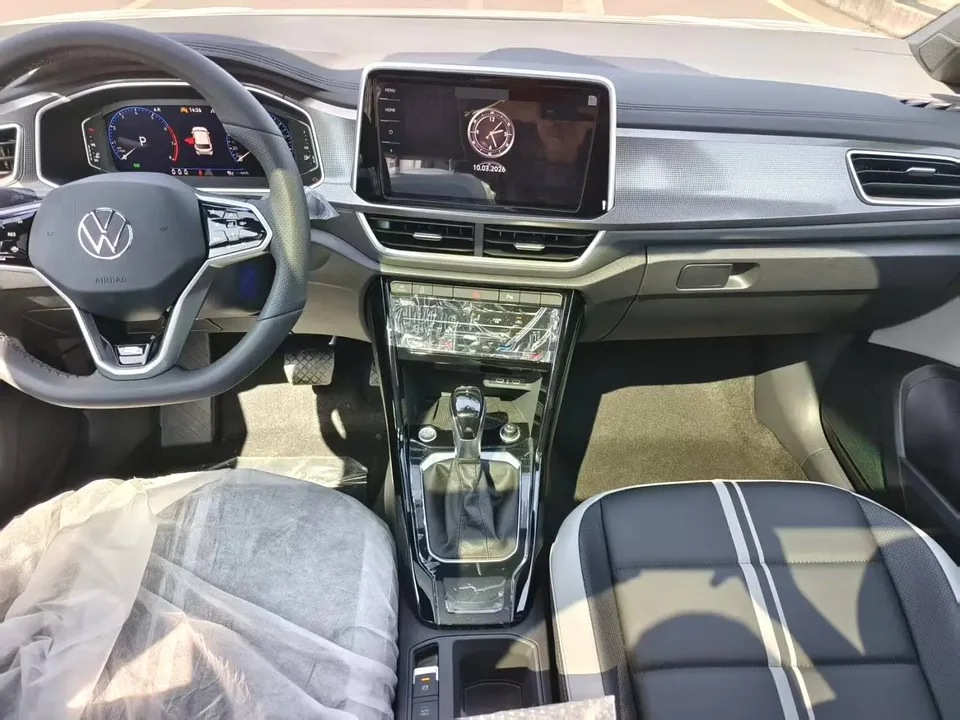 Volkswagen T-Roc model 2 300TSI DSG Chenguang Edition 2026 — миниатюра 4