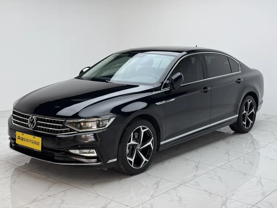 Volkswagen Magotan 2024