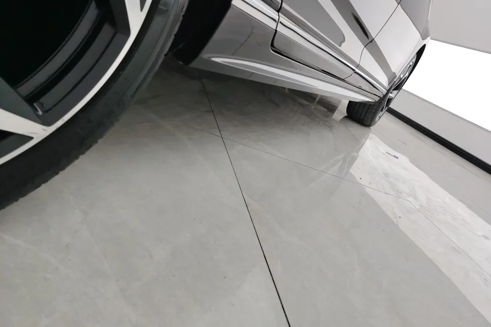 Volkswagen Magotan Magotan 2023 2 million commemorative edition 280TSI DSG leading model 2024 — миниатюра 3