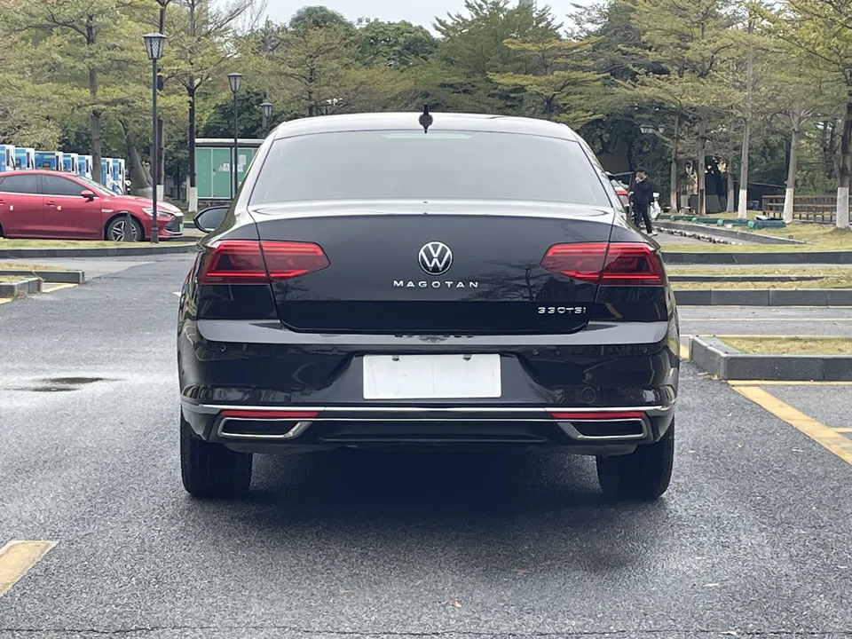 Volkswagen Magotan 330TSI DSG 30th Anniversary Edition 2022 — миниатюра 2