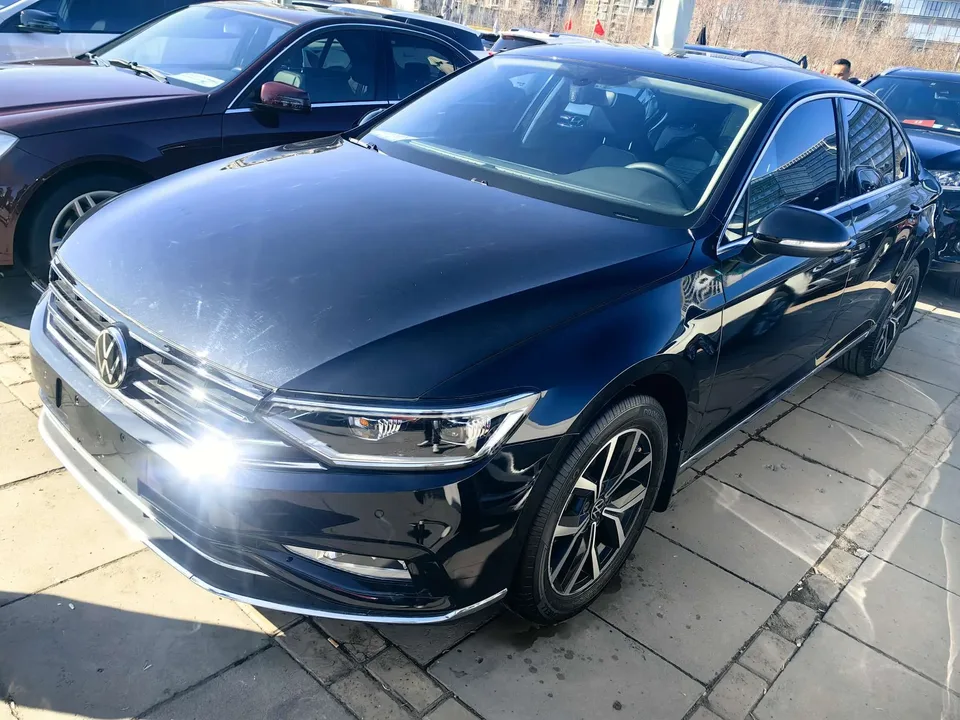 Volkswagen Magotan 2022